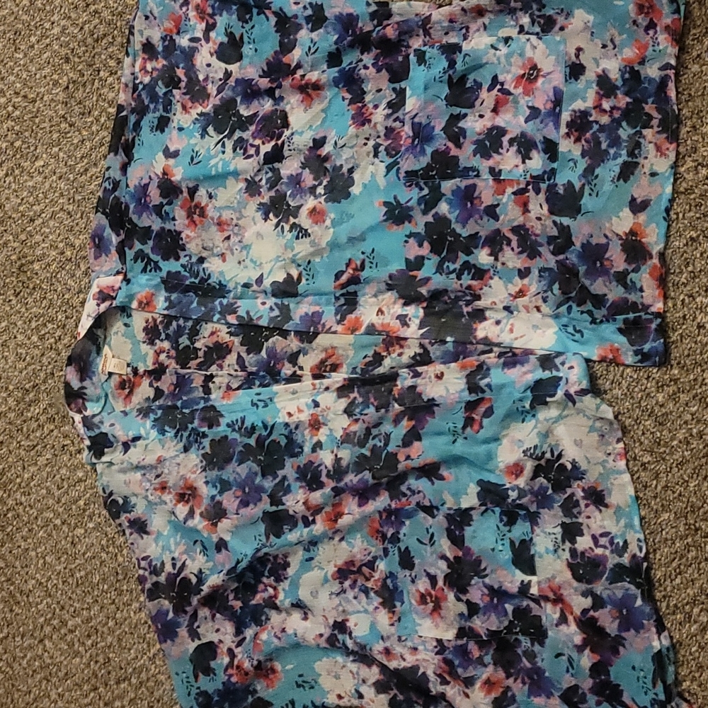 Floral Cover up shear shaw with pockets